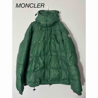 MONCLER(ダウンジャケット ・ グリーン・カーキ/緑色系)の MONCLER(ダウンジャケット ・ グリーン・カーキ/緑色系)の