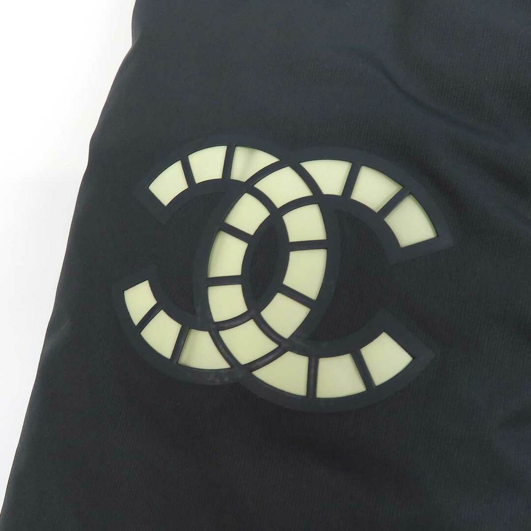 CHANEL - シャネル ココマーク ダウンジャケット P70636V62163 CHANEL - シャネル ココマーク ダウンジャケット P70636V62163