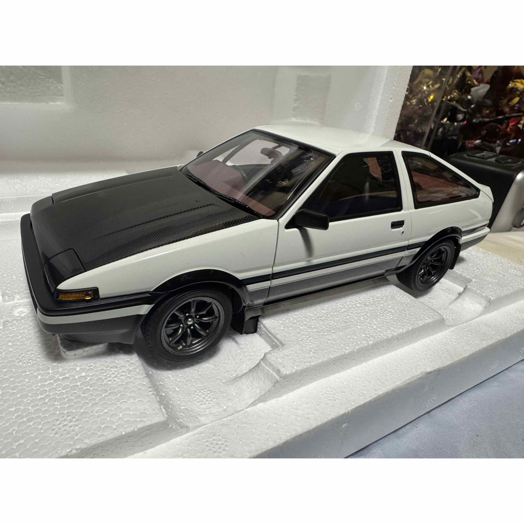 AUTOart 1/64 トヨタ スプリンター トレノ (AE86) 『頭文字 D