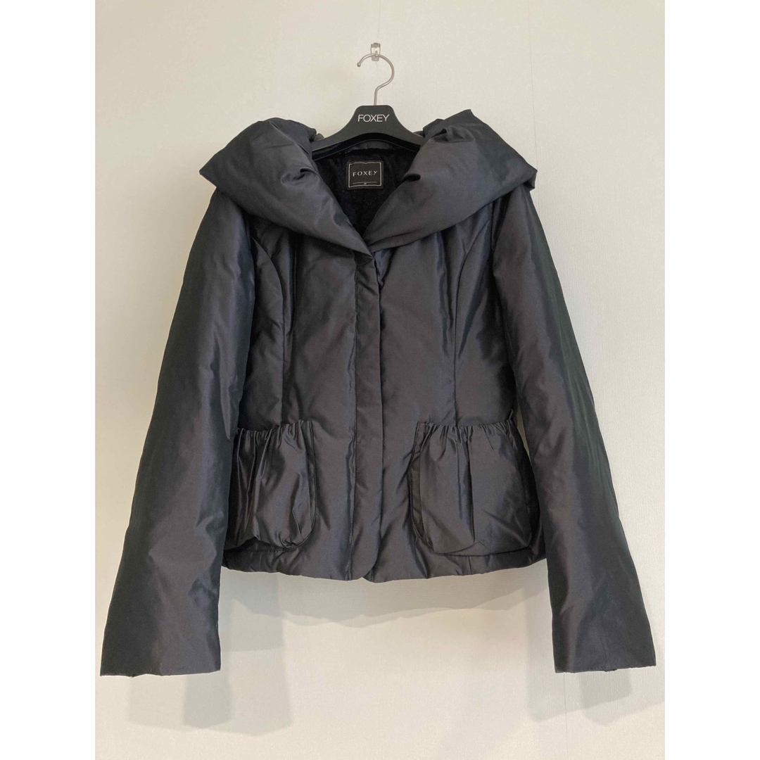 フォクシー ショート丈 ダウンコート38 FOXEY ジャケット フォクシー ショート丈 ダウンコート38 FOXEY ジャケット