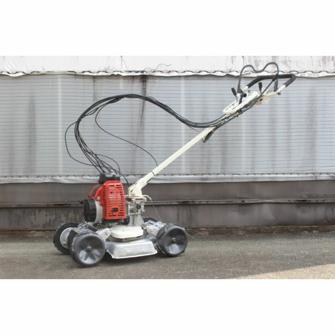 草刈機 オーレック スパイダーモアー AZ851 SP851 4WD 爪新品 草刈機 オーレック スパイダーモアー AZ851 SP851 4WD 爪新品