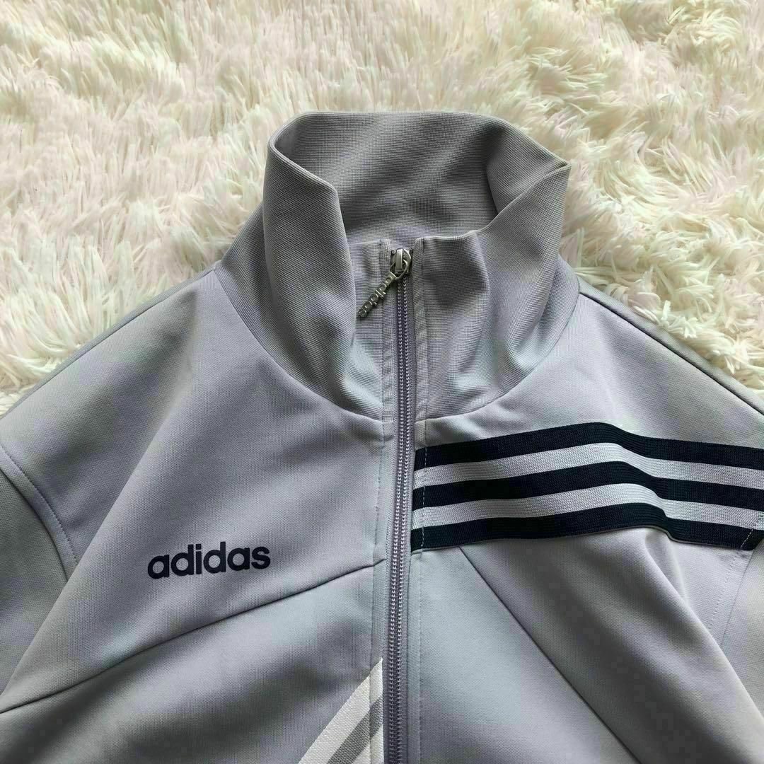 adidas - Adidasアディダス トラックジャケット ライトグレー adidas - Adidasアディダス トラックジャケット ライトグレー
