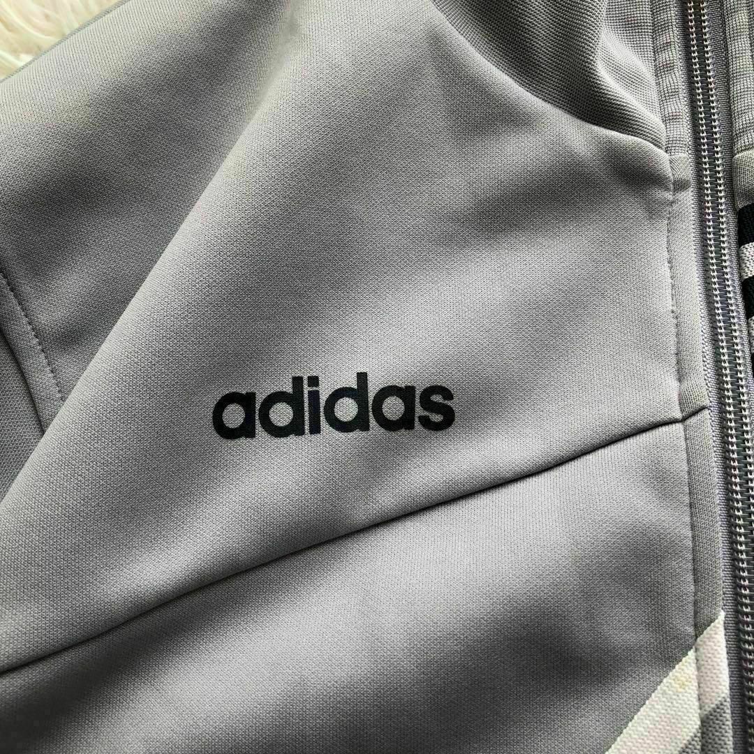 adidas - Adidasアディダス トラックジャケット ライトグレー adidas - Adidasアディダス トラックジャケット ライトグレー