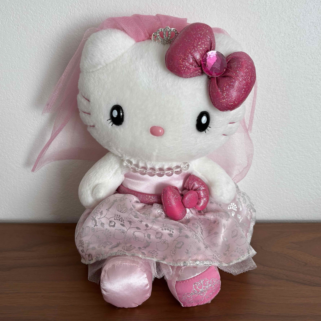 USJ - USJ ドレスアップ キティ ぬいぐるみMの通販 by a's shop USJ - USJ ドレスアップ キティ ぬいぐるみMの通販 by a's shop