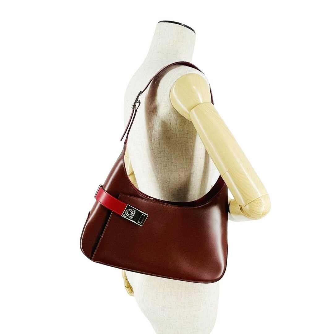Salvatore Ferragamo サルヴァトーレフェラガモ ショルダー Salvatore Ferragamo サルヴァトーレフェラガモ ショルダー
