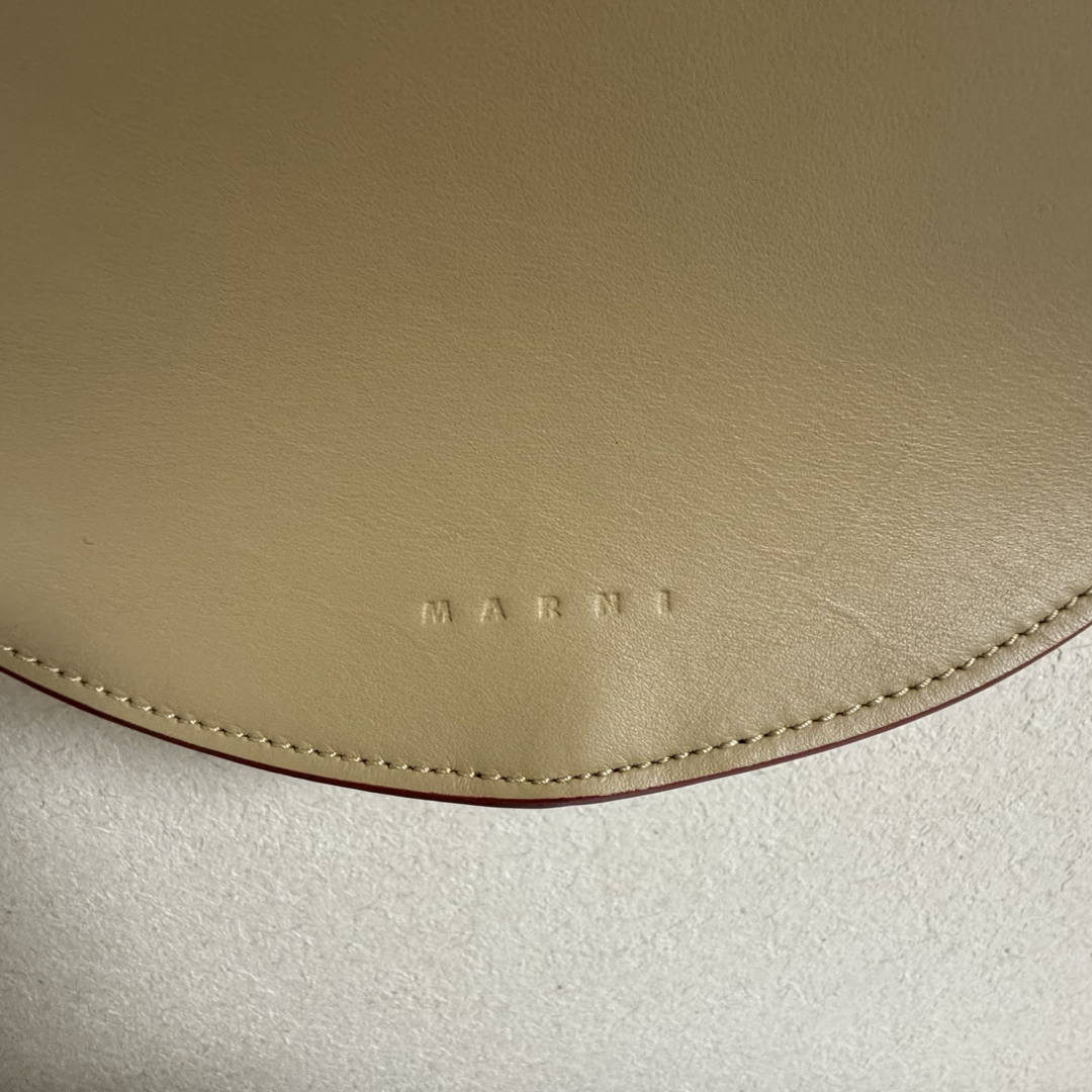 マルニ イヤリング ショルダーバッグ レッド×ベージュ レザー MARNI MARNI - マルニ イヤリング ショルダーバッグ レッド×ベージュ