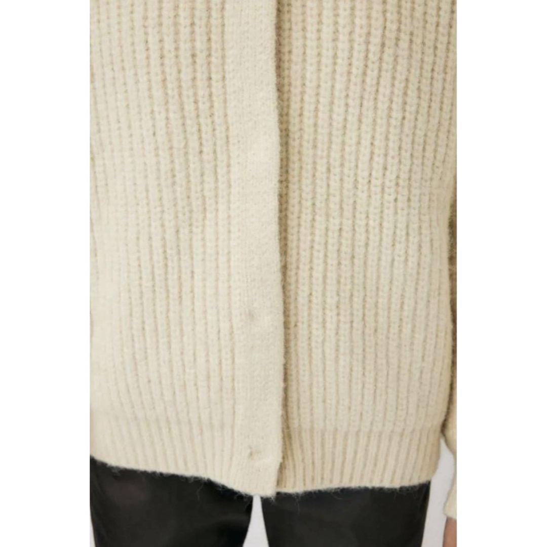 moussy(マウジー)のMOUSSY TUCK SLEEVE KNIT カーディガン レディースのトップス(カーディガン)の商品写真