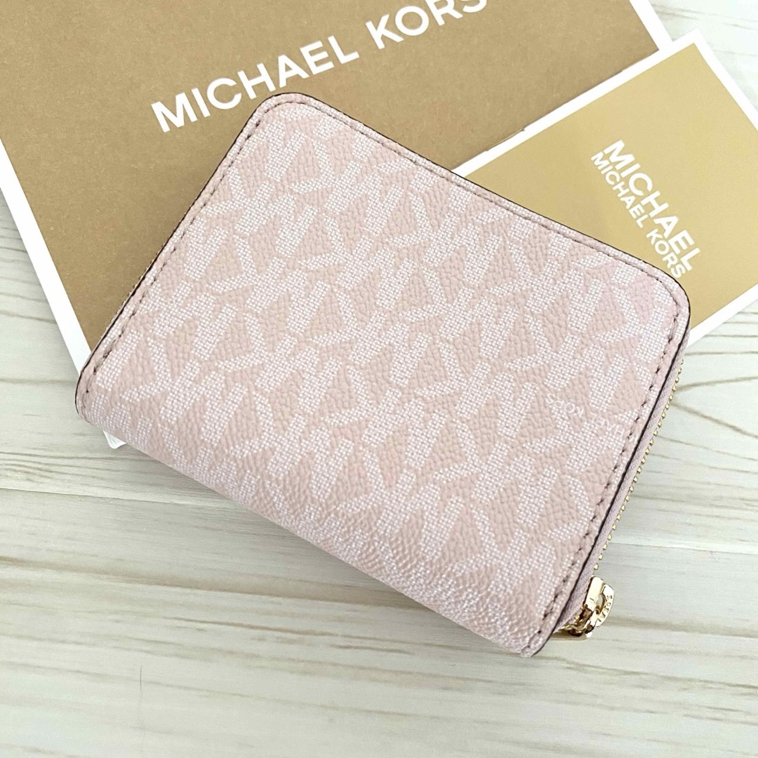 完売カラー! MICHAEL KORS マイケルコース 折り財布 ライトピンク 完売カラー! MICHAEL KORS マイケルコース 折り財布 ライトピンク