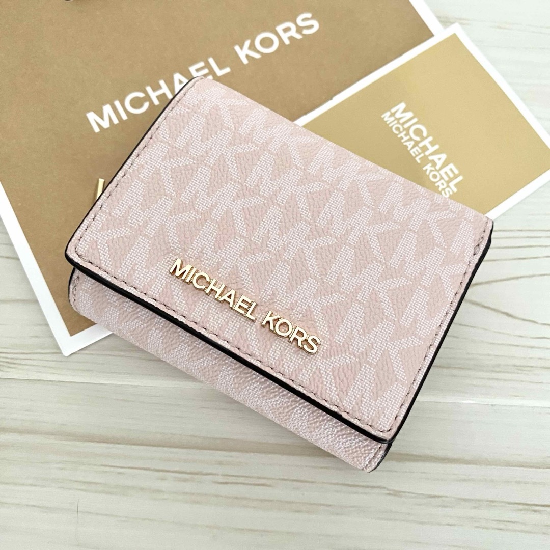 完売カラー! MICHAEL KORS マイケルコース 折り財布 ライトピンク 完売カラー! MICHAEL KORS マイケルコース 折り財布 ライトピンク