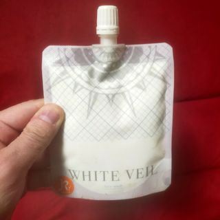 WHITE VEIL - ホワイトヴェール プレミアム 30粒 飲む日焼け止め WHITE VEIL - ホワイトヴェール プレミアム 30粒 飲む日焼け止め