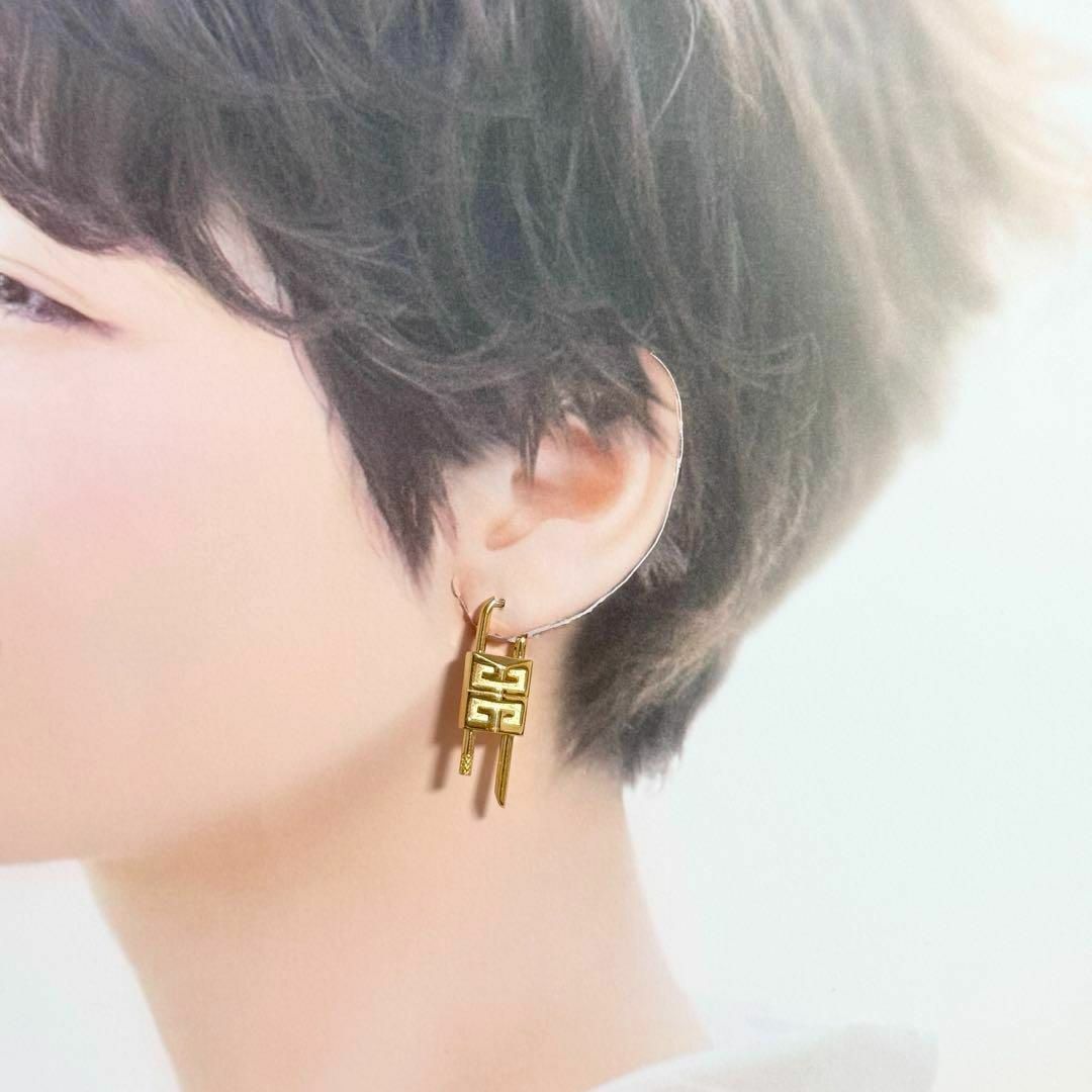 GIVENCHY - 【美品・定価6.6万】ジバンシィ レディース ピアス GIVENCHY - 【美品・定価6.6万】ジバンシィ レディース ピアス