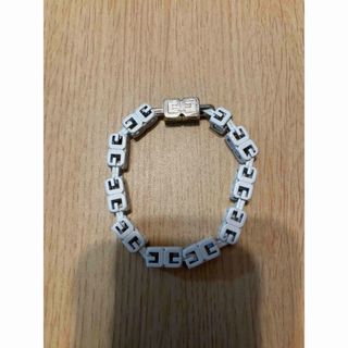 GIVENCHY(ブレスレット)のフリマアイテム一覧 GIVENCHY(ブレスレット)のフリマアイテム一覧
