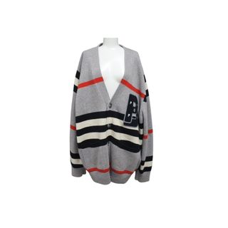 BURBERRY(カーディガン ・ グレー/灰色系)のフリマアイテム一覧 BURBERRY(カーディガン ・ グレー/灰色系)のフリマアイテム一覧