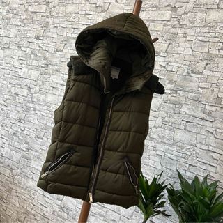 ZARA(ダウンベスト)のフリマアイテム一覧 ZARA(ダウンベスト)のフリマアイテム一覧