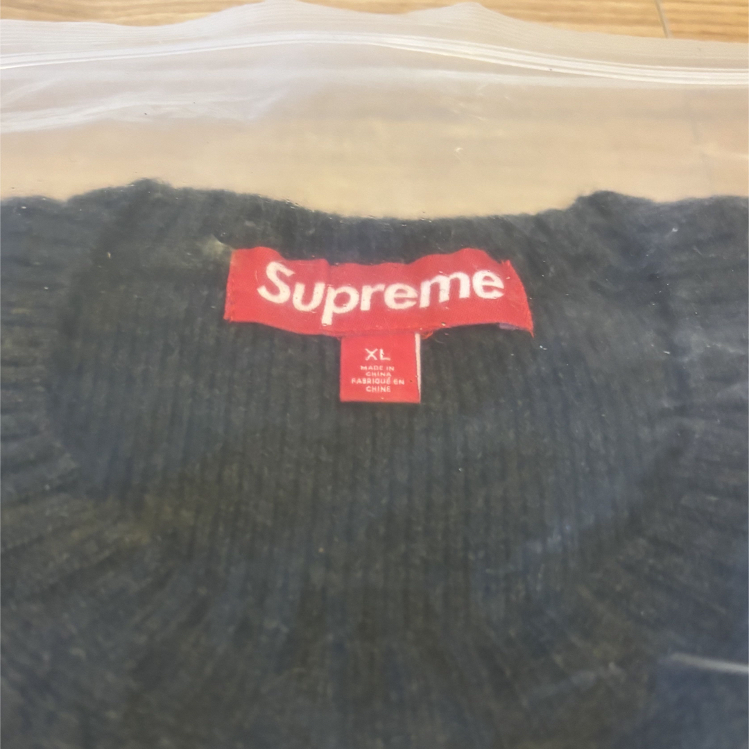XL Supreme Terry Small Box Sweater Black ニット/セーター XL Supreme Terry Small Box Sweater Black ニット/セーター