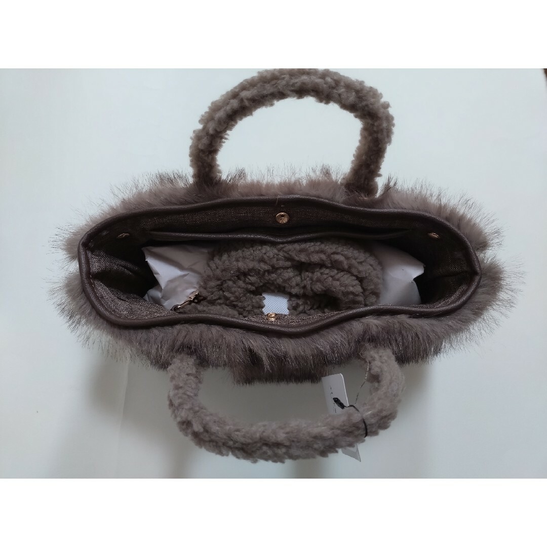 GOOD GRIEF!】 GCA EMB.FAUX FUR PINT TOTE GOOD GRIEF!】 GCA EMB.FAUX FUR PINT TOTE