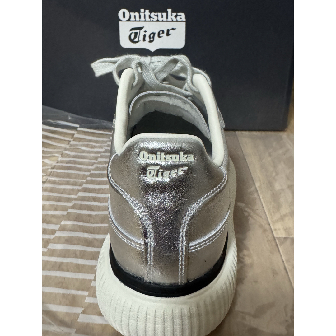 Onitsuka Tiger - オニツカタイガー スニーカー シルバー 厚底の Onitsuka Tiger - オニツカタイガー スニーカー シルバー 厚底の