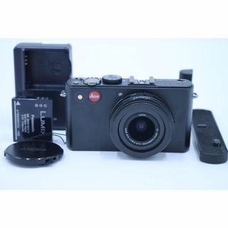 LEICA - LEICA Q2 USED超美品 デジタルカメラ 本体+バッテリー LEICA - LEICA Q2 USED超美品 デジタルカメラ 本体+バッテリー