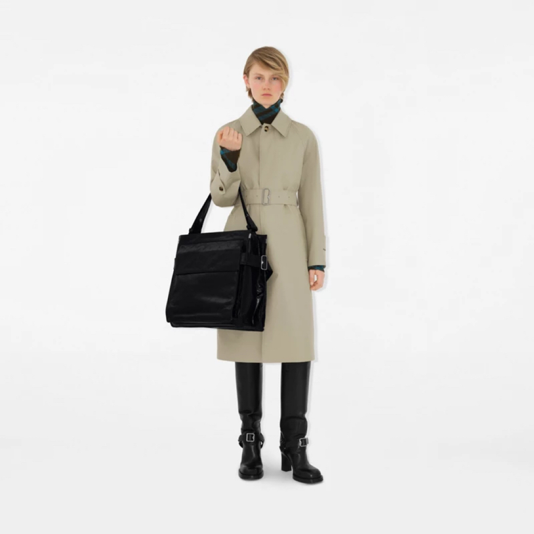 BURBERRY - Burberry ミディアムトレンチトートバッグの通販 by BURBERRY - Burberry ミディアムトレンチトートバッグの通販 by