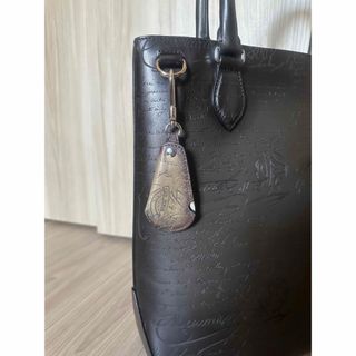 BERLUTI(キーホルダー)のフリマアイテム一覧 BERLUTI(キーホルダー)のフリマアイテム一覧