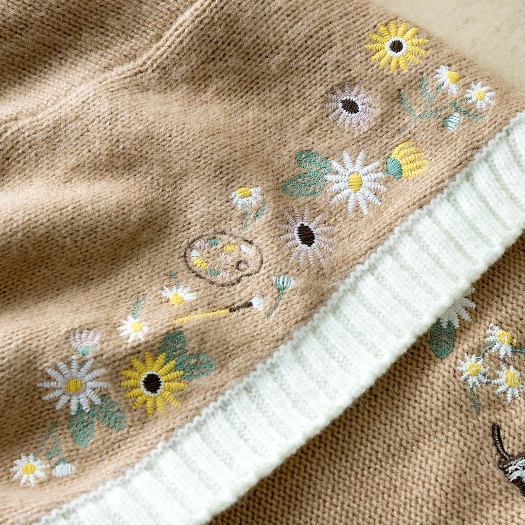 ジブリ - 【Donguri Closet】魔女の宅急便 フラワー刺繍 ジブリ - 【Donguri Closet】魔女の宅急便 フラワー刺繍