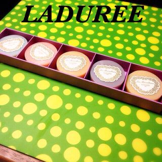 レメルヴェイユーズラデュレ(Les Merveilleuses LADUREE)の値下げLADUREEボディソープセット(その他)