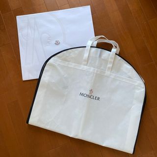 MONCLER - モンクレール ハンガー カバー 紙袋 ショップ袋 MONCLER - モンクレール ハンガー カバー 紙袋 ショップ袋