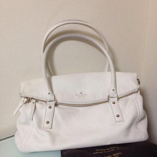 ケイトスペードニューヨーク(kate spade new york)のケイトスペード☆アイボリーレザーバッグ(ショルダーバッグ)