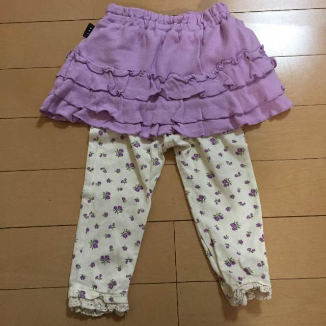 ベルメゾン(ベルメゾン)のベルメゾン 春夏♡花柄スカッツ キッズ/ベビー/マタニティのキッズ服女の子用(90cm~)(パンツ/スパッツ)の商品写真