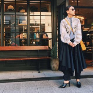 アメリヴィンテージ(Ameri VINTAGE)のAmeri…完売商品！OLIVE FRILL PANTS(NVY)(その他)