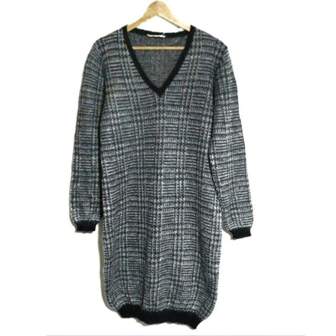 Max Mara(マックスマーラ) ワンピース サイズL レディース - 黒 Max Mara(マックスマーラ) ワンピース サイズL レディース - 黒
