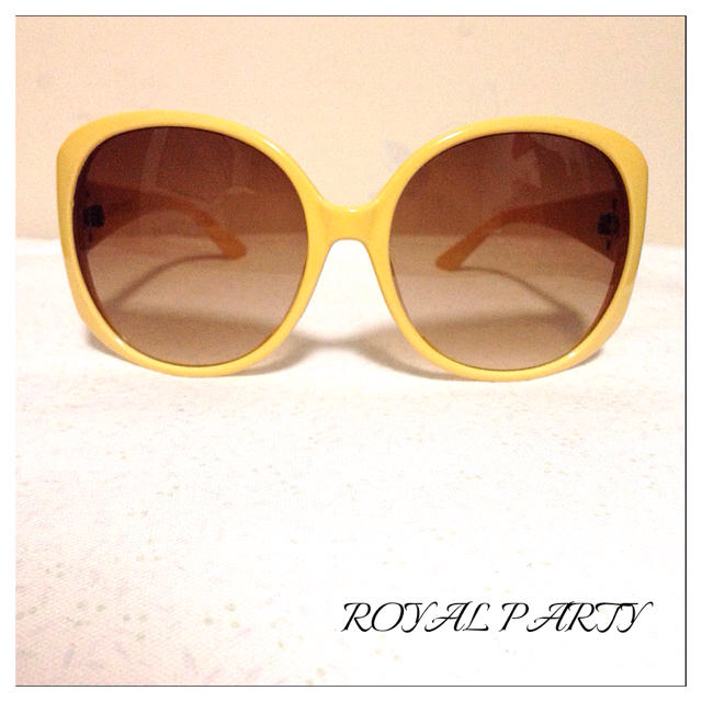 ROYAL PARTY(ロイヤルパーティー)のROYAL PARTY♥︎サングラス Y レディースのファッション小物(サングラス/メガネ)の商品写真