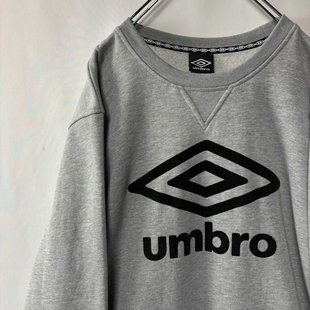 UMBRO - アンブロ スウェットトレーナー ビッグロゴ グレー L UMBRO - アンブロ スウェットトレーナー ビッグロゴ グレー L