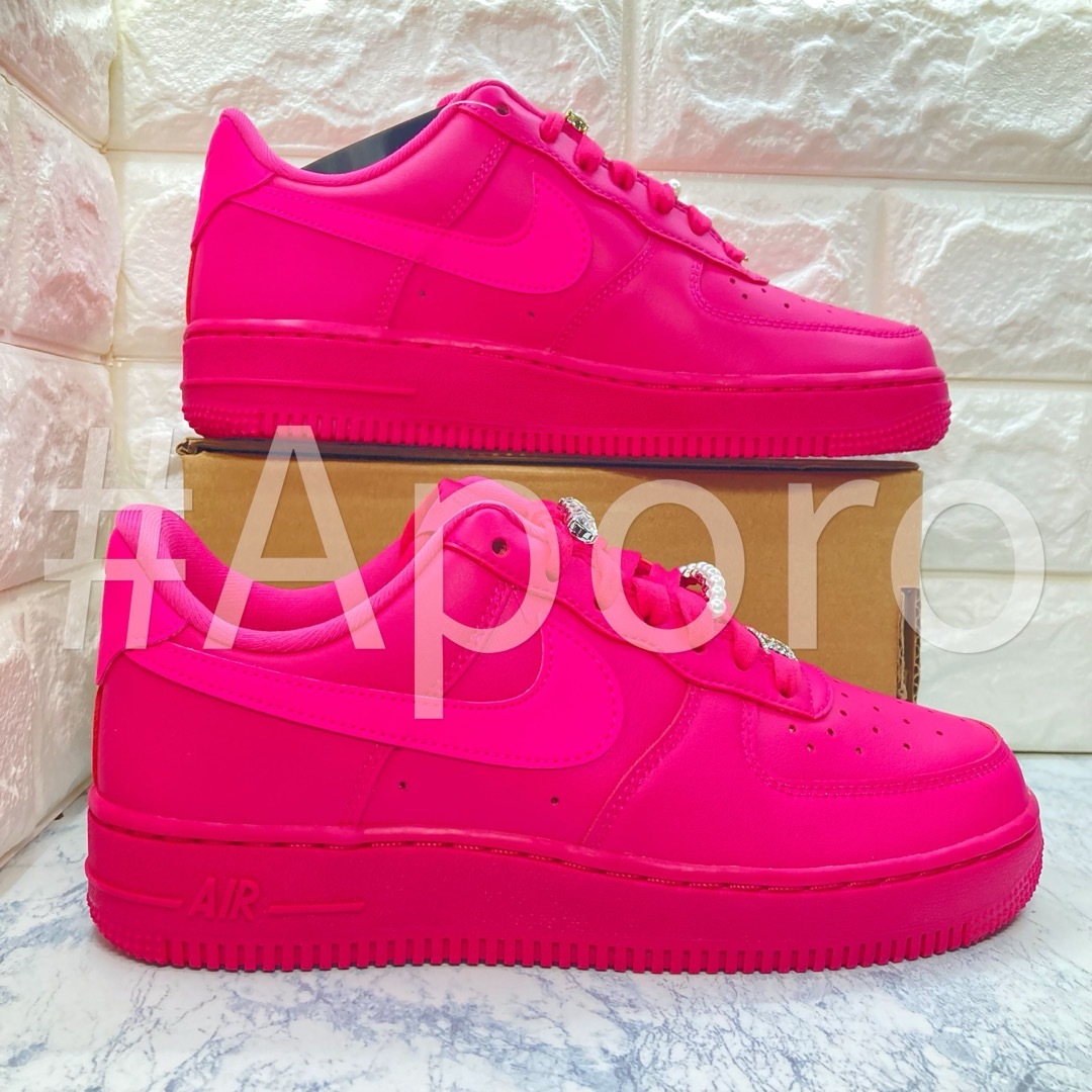 NIKE - NIKE ナイキ AIR FORCE 1 エアフォース1 ネオンピンク 24 NIKE - NIKE ナイキ AIR FORCE 1 エアフォース1 ネオンピンク 24