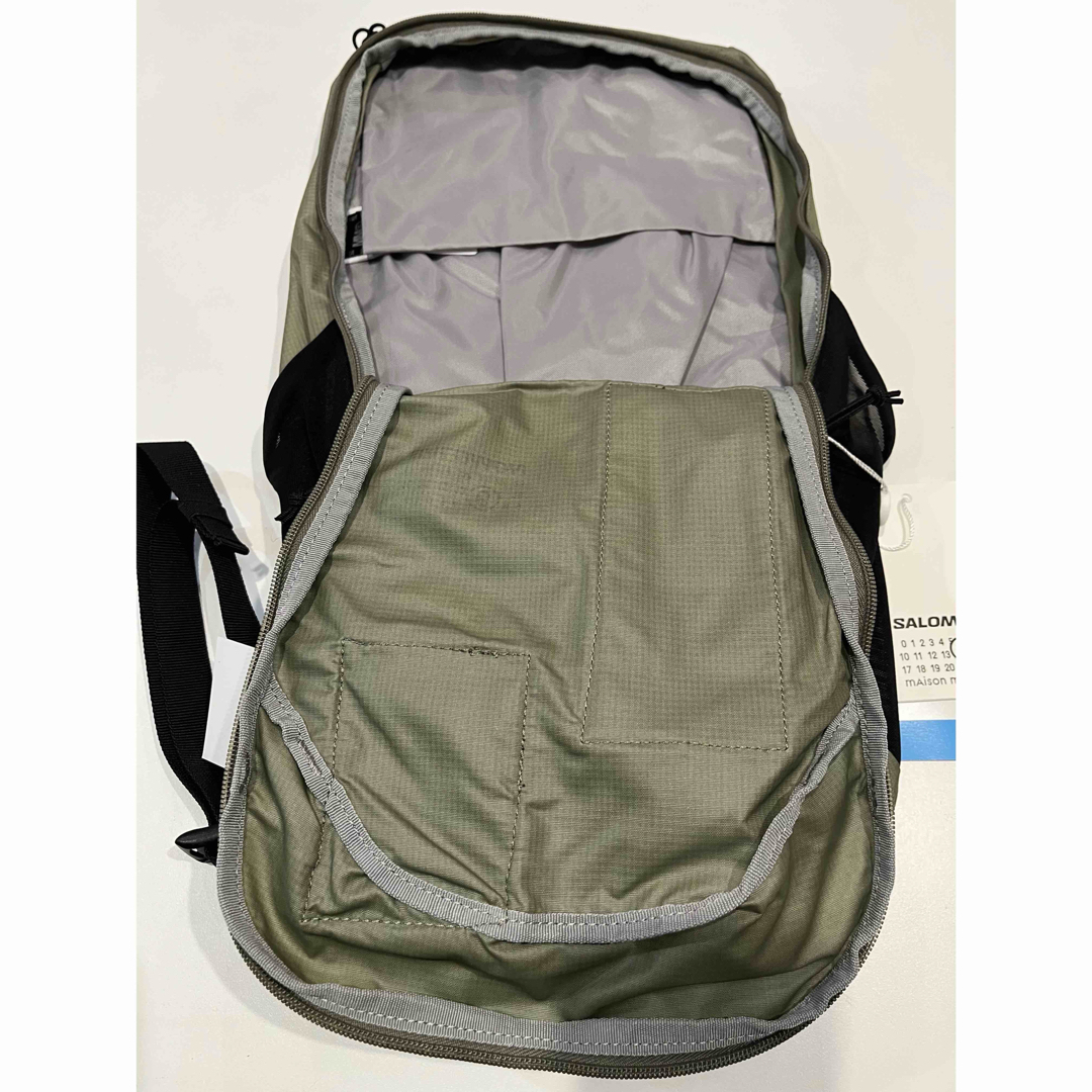 24AW新作 mm6×Salomonサロモン バックパック リュック カーキ 24AW新作 mm6×Salomonサロモン バックパック リュック カーキ