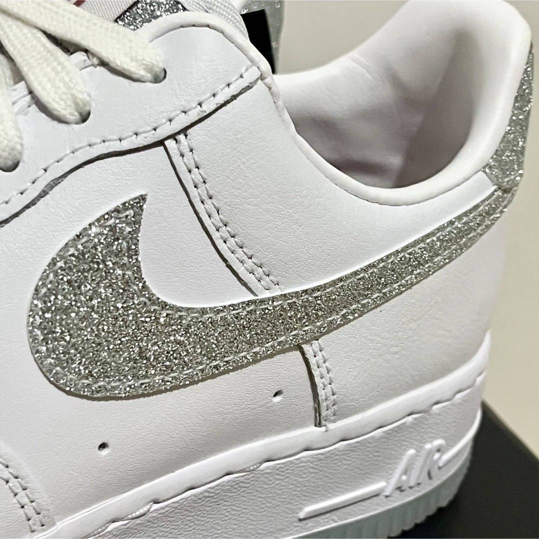 NIKE - 新品25cm/WMNS Air Force 1 '07 LX メタリックシルバー NIKE - 新品25cm/WMNS Air Force 1 '07 LX メタリックシルバー