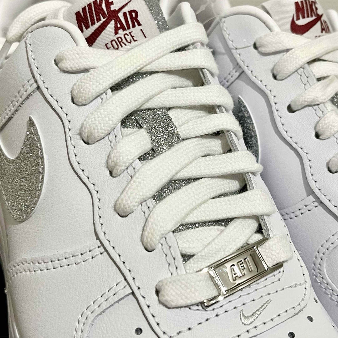 NIKE - 新品25cm/WMNS Air Force 1 '07 LX メタリックシルバー NIKE - 新品25cm/WMNS Air Force 1 '07 LX メタリックシルバー