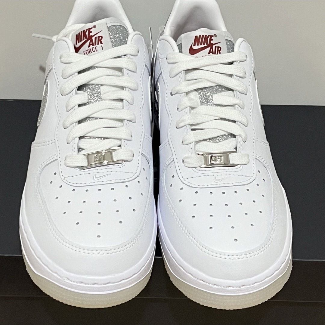 NIKE - 新品25cm/WMNS Air Force 1 '07 LX メタリックシルバー NIKE - 新品25cm/WMNS Air Force 1 '07 LX メタリックシルバー