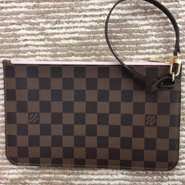 LOUIS VUITTON(ルイヴィトン)の☆新品未使用☆ルイヴィトン付属ポーチ レディースのファッション小物(ポーチ)の商品写真