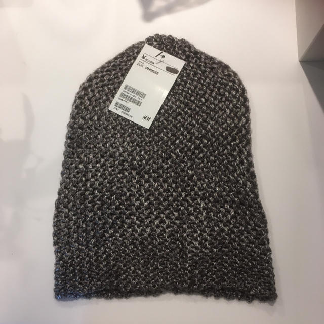 H&M(エイチアンドエム)の新品タグつき❤️H&M ニット帽 レディースの帽子(ニット帽/ビーニー)の商品写真