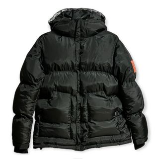 RVCA(ダウンジャケット)のフリマアイテム一覧 RVCA(ダウンジャケット)のフリマアイテム一覧