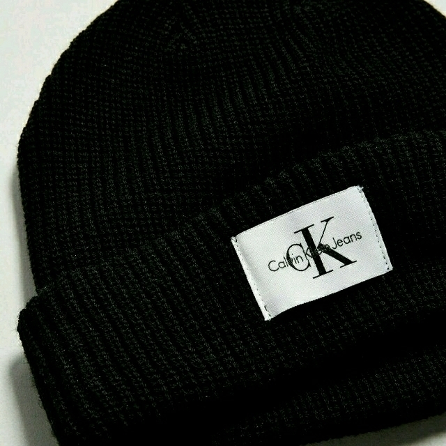 Calvin Klein(カルバンクライン)の新品 Calvin Klein Jeans Beanie ( Black ) メンズの帽子(ニット帽/ビーニー)の商品写真