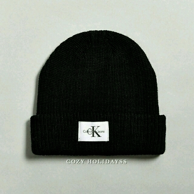 Calvin Klein(カルバンクライン)の新品 Calvin Klein Jeans Beanie ( Black ) メンズの帽子(ニット帽/ビーニー)の商品写真