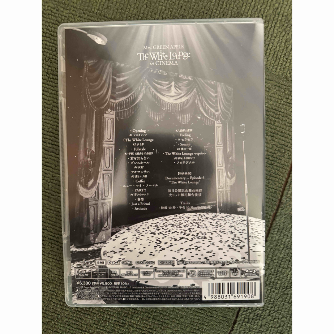 Mrs. GREEN APPLE White Lounge Blu-rayの通販 by kaz's shop Mrs. GREEN APPLE White Lounge Blu-rayの通販 by kaz's shop