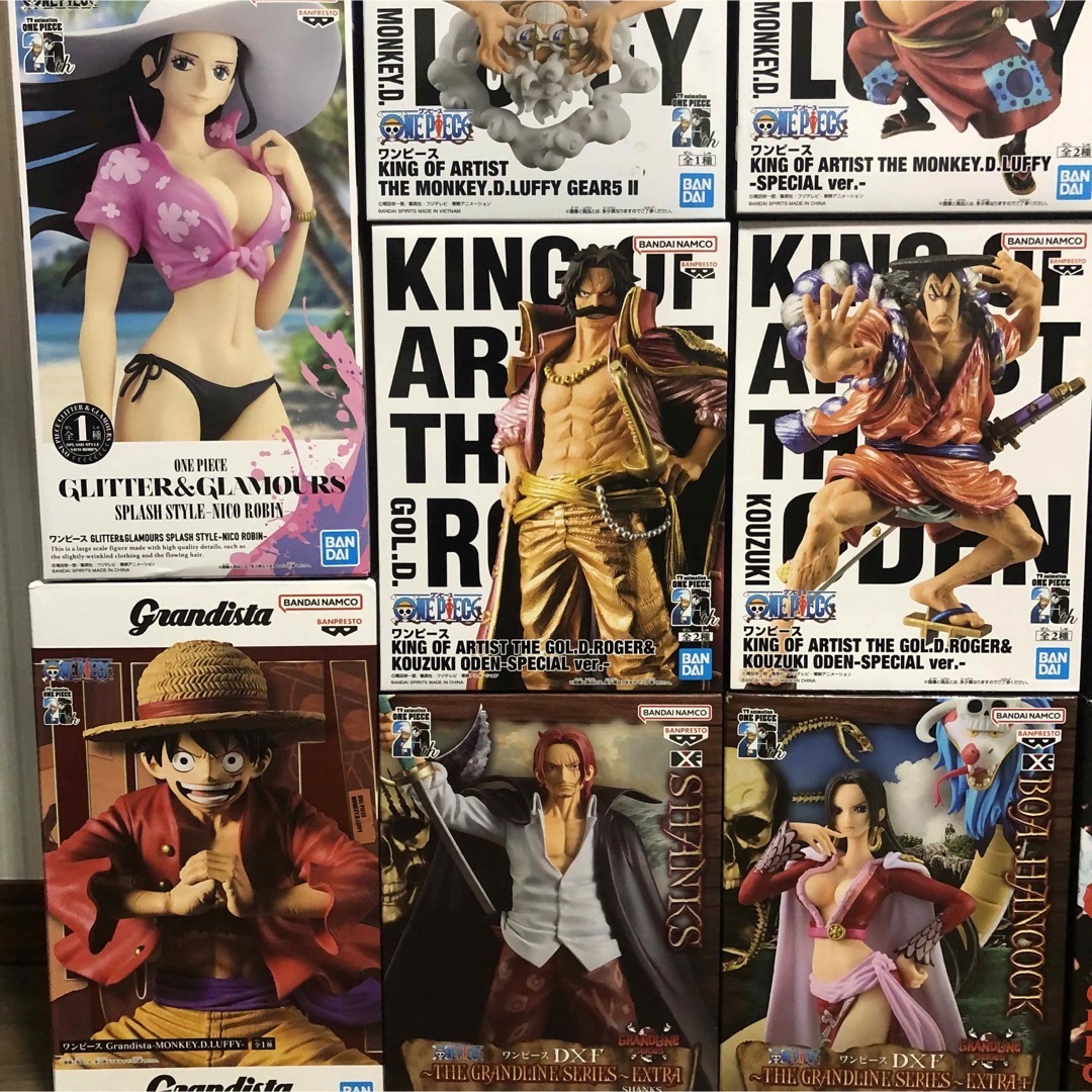 ONE PIECE(ワンピース)のワンピース　フィギュア　まとめ売り　20体セット エンタメ/ホビーのフィギュア(アニメ/ゲーム)の商品写真