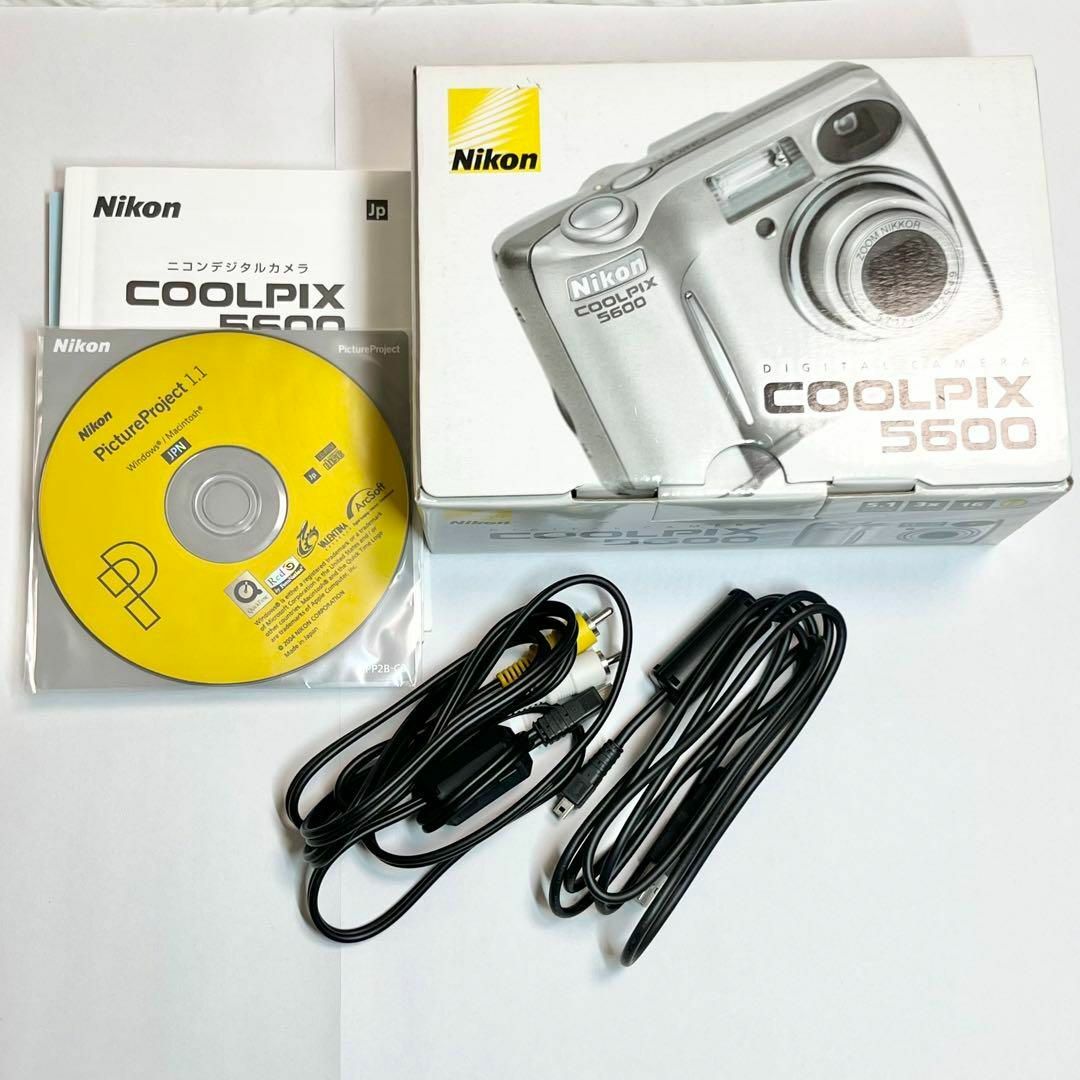 Nikon ニコン COOLPIX 5600 シルバー コンデジ 希少 レア カメラ Nikon ニコン COOLPIX 5600 シルバー コンデジ 希少 レア カメラ