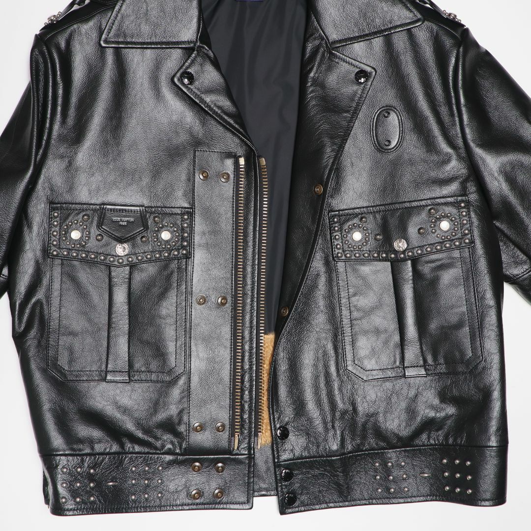 LOUIS VUITTON - ルイヴィトン新品21AW国内正規品スタッズ LOUIS VUITTON - ルイヴィトン新品21AW国内正規品スタッズ