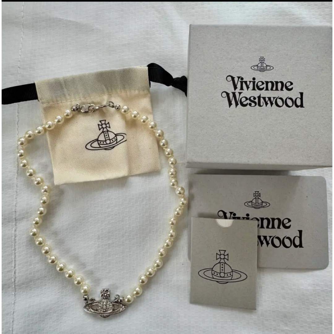 Vivienne Westwood - ヴィヴィアンウエストウッド パール Vivienne Westwood - ヴィヴィアンウエストウッド パール