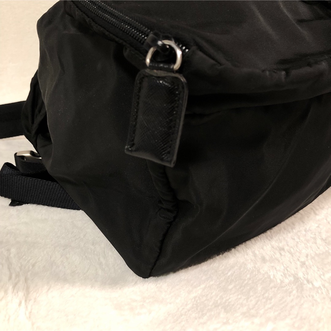 PRADA プラダ ミニリュック ナイロン ブラック 三角ロゴプレート PRADA プラダ ミニリュック ナイロン ブラック 三角ロゴプレート