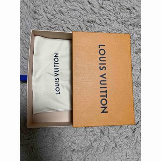 ルイヴィトン(LOUIS VUITTON)のルイヴィトン　箱　ケース(モバイルケース/カバー)